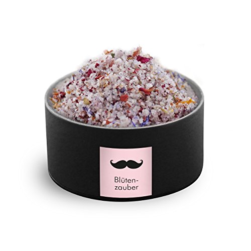 Monsieur Gourmet Salzmischung 'Blütenzauber' (Fleur de Sel in einem Blütenmeer von Rosen, Malven...