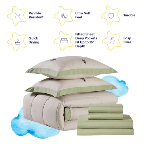 Image of Kids Jungle Safari Comforter Set Full Size - Bed in a Bag with Savanna Animals, Sheets, Pillowcases & Shams - Soft Bedding with Lions, Giraffes, Elephants, and More - Boys or Girls Bedroom Decor