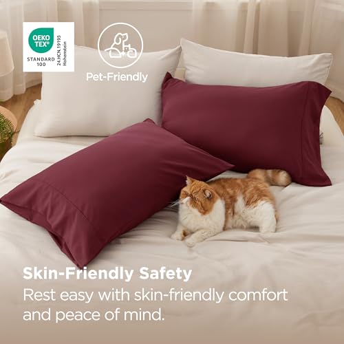Image of Bedsure Pillow Cases Standard Size Set of 2 - Burgundy Red Brushed Microfiber Pillowcases, Super Soft and Cozy Pillow Case Covers with Envelope Closure for Kids, Wrinkle, Fade Resistant, 20x26 Inches