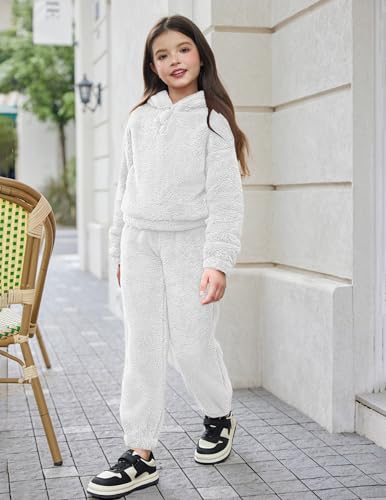 Image of Arshiner Girls 2 Piece Outfits Sweatsuit Fuzzy Long Sleeve Bear Ear Hoodie Sweatshirt and Sweatpant Kids Clothing Sets
