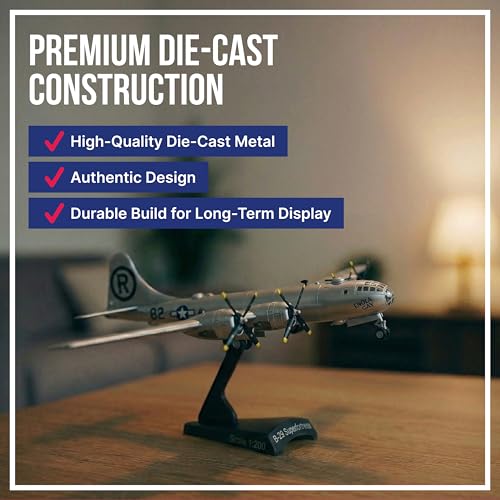 Image of Daron Worldwide Trading B-29 Superfortress Enola Gay Vehicle (1:200 Scale) , White