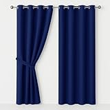 Caractéristiques du design : avec un design élégant à anneaux, nos rideaux sont à la fois élégants et fonctionnels. La construction à œillets permet une installation facile sur votre tringle à rideau dans n'importe quelle pièce. Explorez une large gamme de couleurs et de motifs pour trouver le design parfait pour votre décor.