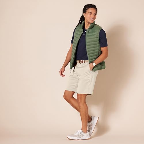 Image of Amazon Essentials Men's Classic-Fit 9 inch Inseam Moisture-Wicking Golf Shorts, Functional Pockets (Available in Big & Tall)