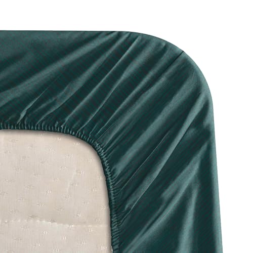 Image of BLISSHOME SoftTouch 150TC Cotton King Size Fitted Bedsheet with 2 Pillow Covers, Silky Smooth Bedding Set, Breathable, Easy Maintain, Geometric Pattern - Green (183cm x 198cm + 25cm Drop)