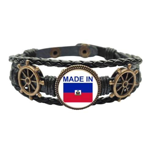 Bracelet Haïti Ocean en cuir au poignet pour afficher sa fierté au quotidien