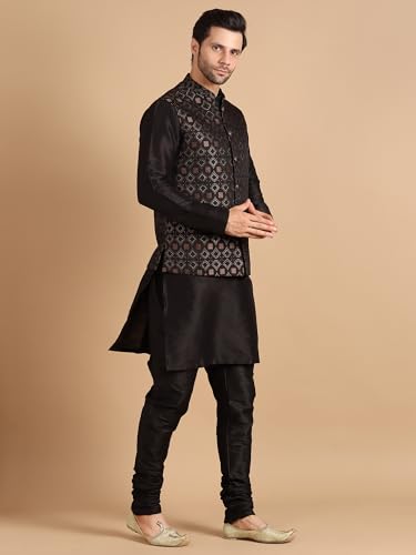 Image of men's Silk Blend Kurta Pejama & Waistcot Set