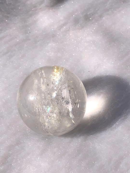 アイリス水晶丸玉 レインボークォーツ を2に アーケード天然石 全体運アップ浄化