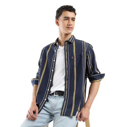 Image of Levi's Men Cotton Checkered Slim Fit Shirt