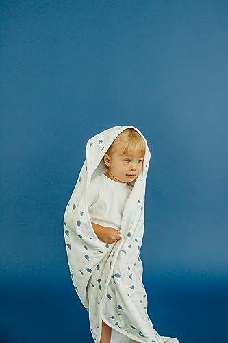 Image of Copper Pearl Hooded Bath Towels Premium Knit /Terry Cloth Baby Towels with Hood, Pockets, and Cool Designs - Great to Gift and Make Bath Time Fun - Baby Bath Towel, Dream