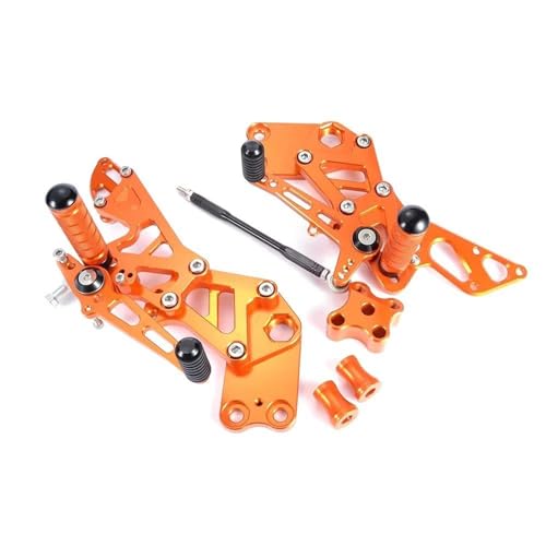 Repose-pieds arrière réglables pour ajuster la position de pilotage sur RC 390 2018
