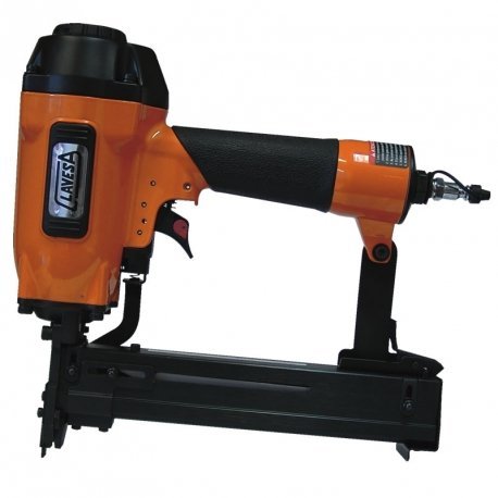 Grapadora neumática CLAVESA BSCF15. Grapa chapa corrugada CF hasta 15mm de largo