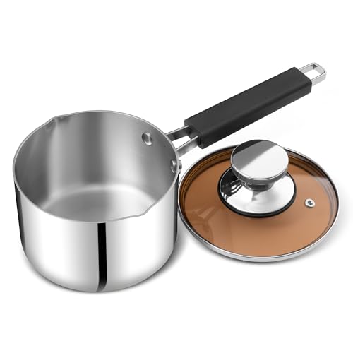 Herogo Stainless Stielkasserolle 16cm, Dreifach-Edelstahl- Milchtopf mit Glasdeckel, kleiner Kochtopf mit Ausgießer, Mehrzweck-Kochgeschirr für Keramik/Elektro/Induktion, Spülmaschinenfest