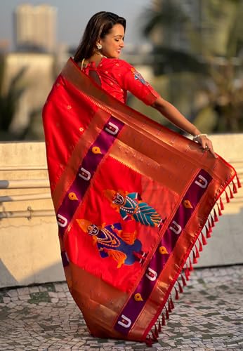 Image of SGF11 Women's Kanjivaram Paithani Silk Saree With Unstitched Blouse Piece
