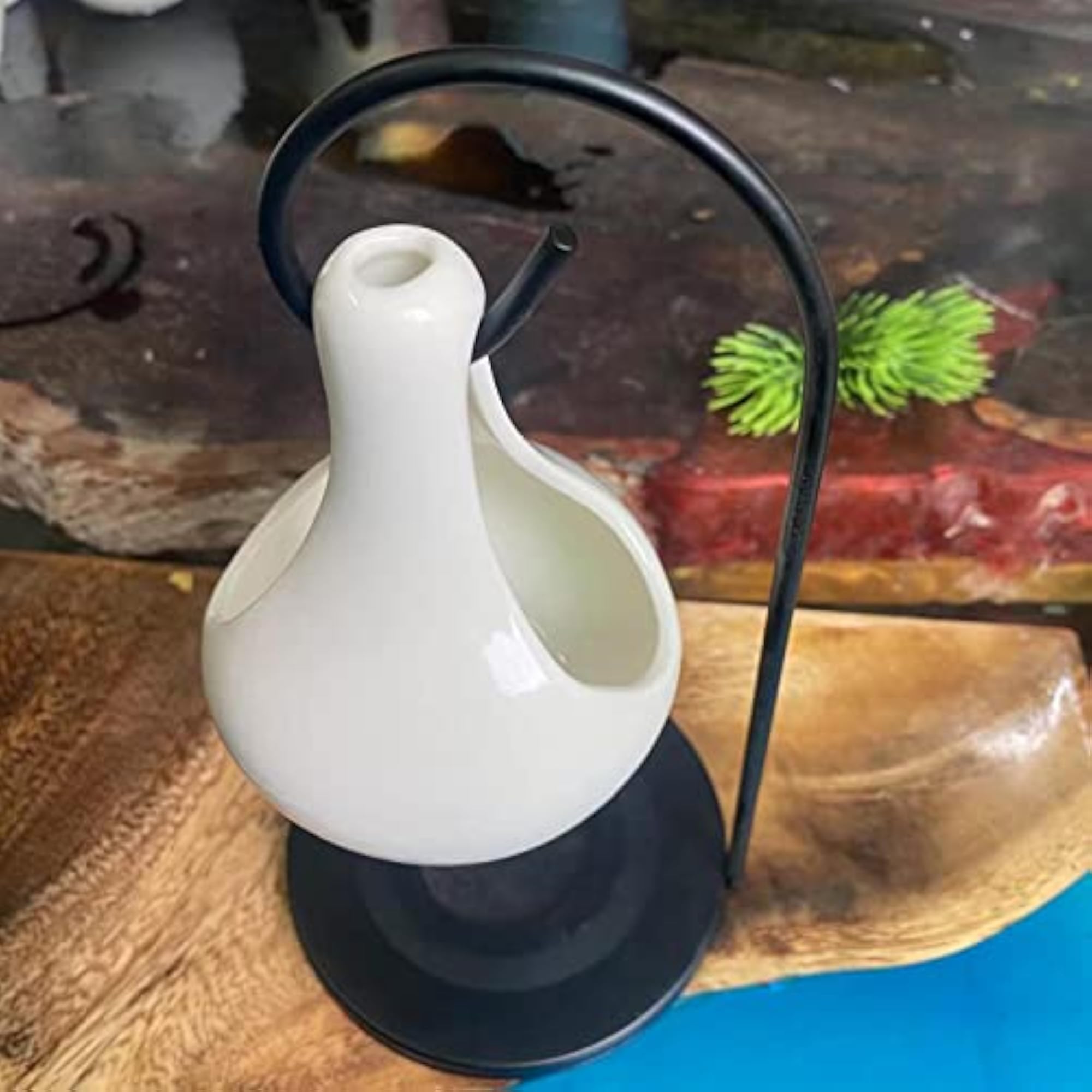 Hanging Aroma Diffuser - Metal & Ceramic, White
