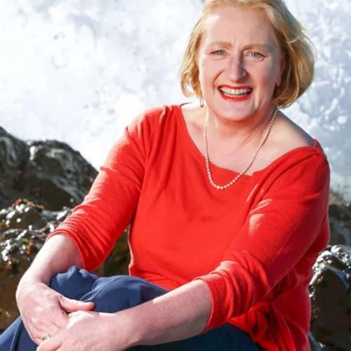 E54 - Gr&aacute;inne Moss - The Jelly Fish Magnet.