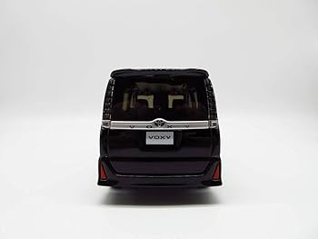 Amazon | 1/30 トヨタ ヴォクシー ZS 80系 前期 エアロモデル 202