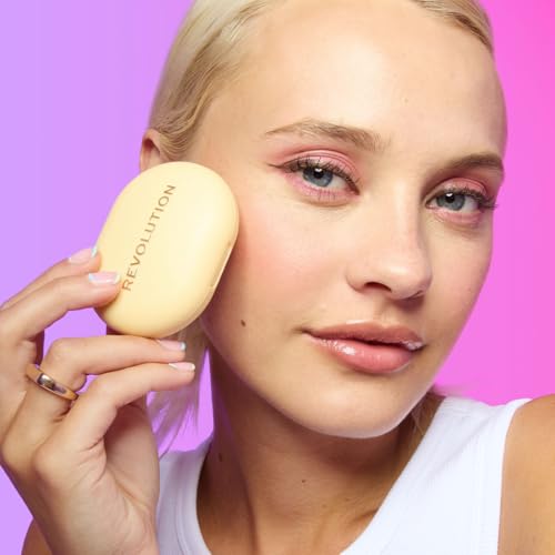 Image of Revolution Powder Pops Instant Blur Setting Powder, Banana Light | Talc-Free, Controls Shine with Smooth & Blurring Finish, Vegan & Cruelty-Free