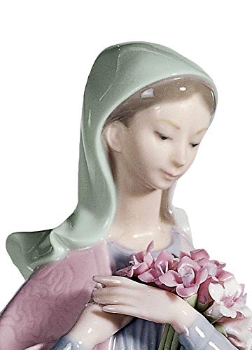 Amazon.com: LLADRÓ Our Lady with Flowers Figurine. Porcelain