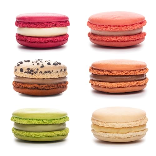 AKKA Macarons Handgemachte Premium Macarons Signature Selection Box - Red Velvet/Bueno/Erdbeere/Salted Caramel/Pistazie/Vanille