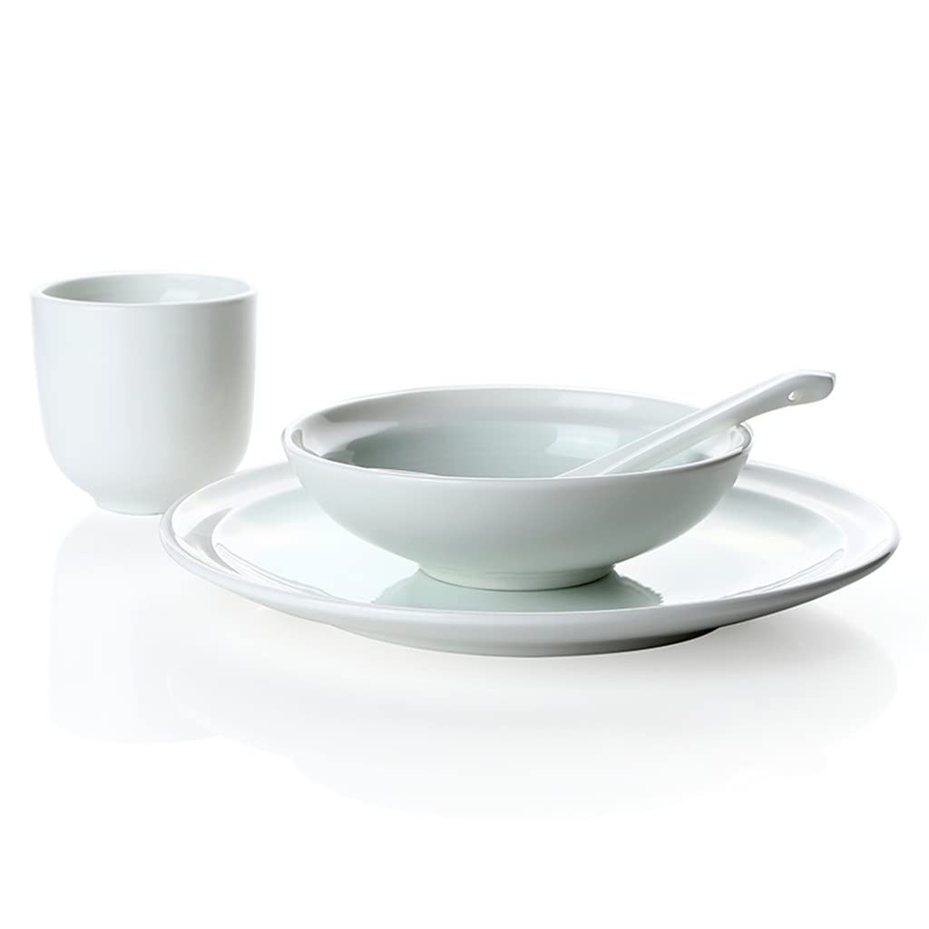 Assiettes et bols en céramique style scandinave pour des dîners et repas chaleureux