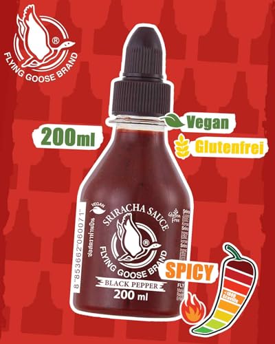 Foto von FLYING GOOSE Sriracha Chilisauce, mit schwarzen Pfeffer, scharf, schwarze Kappe, scharfe Würzsauce aus Thailand, vegan, glutenfrei, 1 x 200 ml