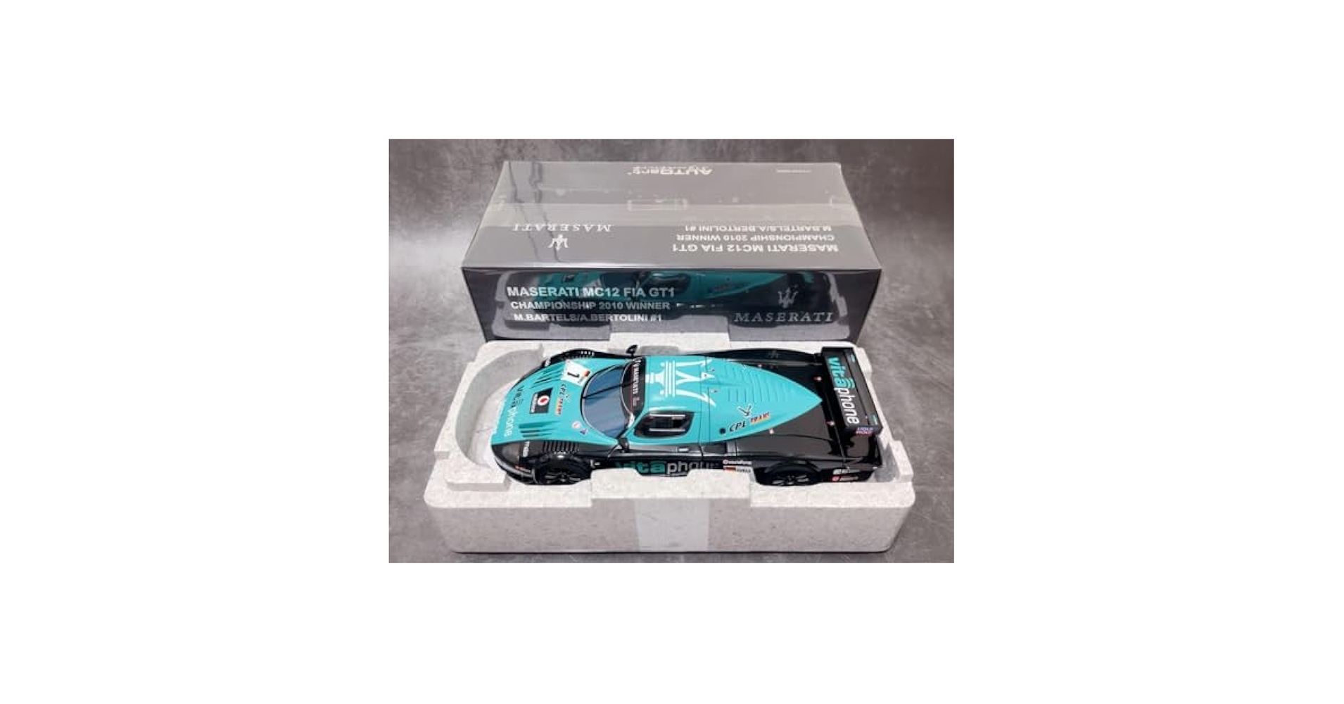 Amazon.co.jp: AUTOart 1/18 マセラティ MC12 FIA GT1 優勝