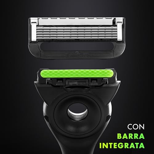 Gillette Labs Rasoio Uomo, con 5 Lamette da Barba di Ricambio, Base Magnetica e Barra Integrata Elimina Impurità Pelle, Rasatura Facile, Comfort Ottimale, Custodia da Viaggio, Nero, Idea Regalo - Immagine 2