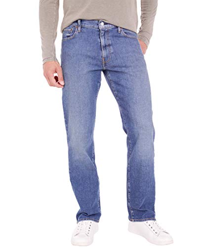 Image of Lucky Brand Men's 181 Relaxed Straight Jean