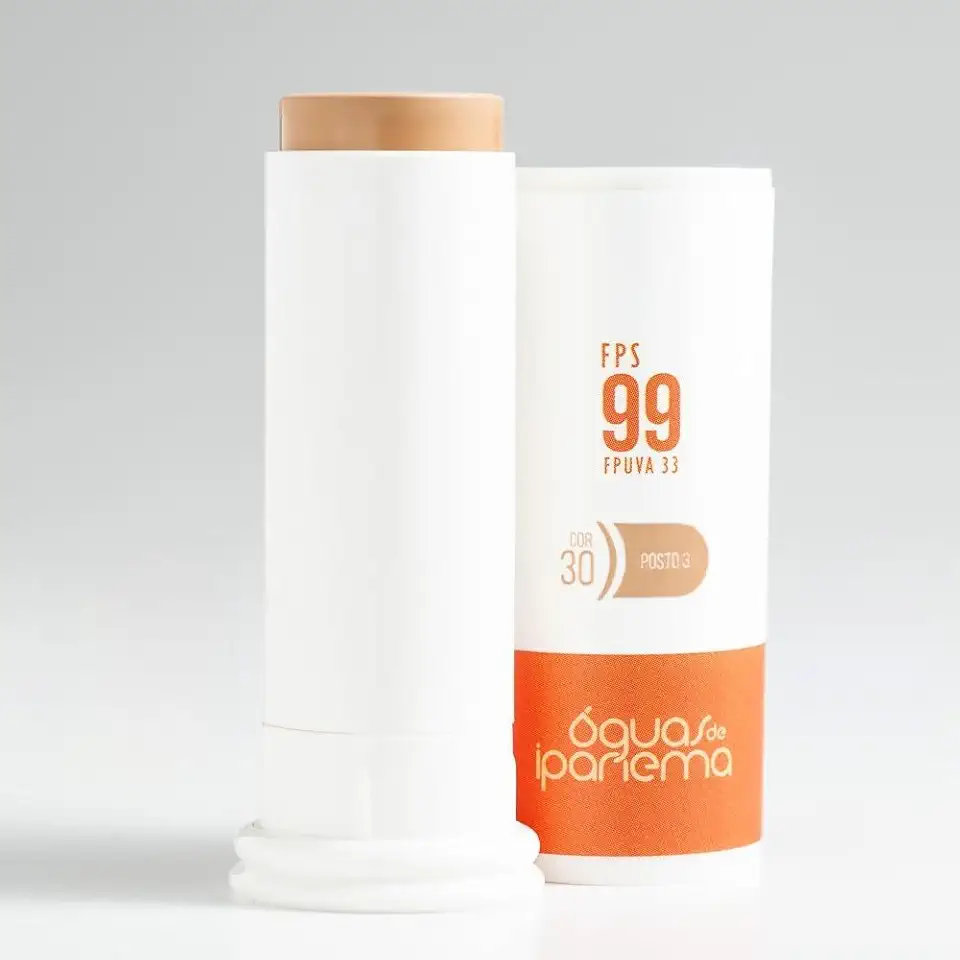 Base Stick Multifuncional FPS 99, Base Vegana Natural, Alta Cobertura, Resistente à Água, com Ácido Hialurônico e Vitaminas C e E (30)