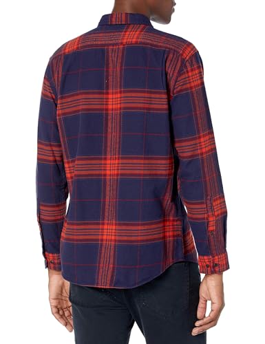 Image of Amazon Essentials Men's Regular Fit Long-Sleeve Flannel Shirt, Soft Brushed Cotton, Lightweight yet Warm