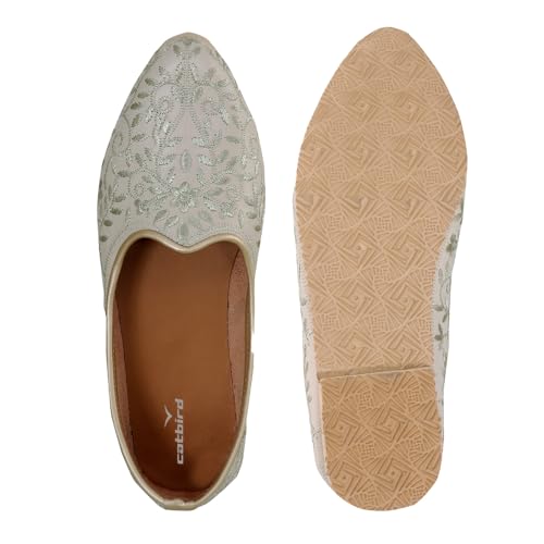 Image of CatBird Handcrafted Men's Ethnic Jutti - Traditional Indian Mojari for Casual wear,Weddings & Festivals