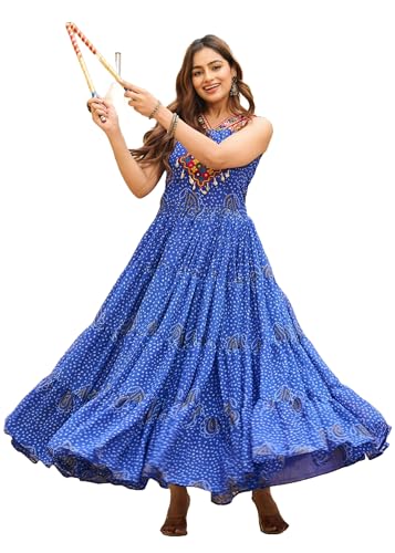 Combinaison de travail Navratri résoud le manque de confort avec style Bandhni