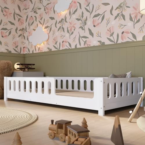 Crazy Pine Lit d'enfant 140 x 200 cm, lit de sol Montessori blanc, avec protection anti-chute, en MDF, lit sûr, pour enfant avec bords arrondis, entrée à droite,...