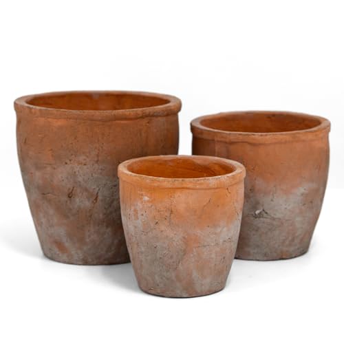 Urban Trends Ceramic Short Wide Round Flower Pot Set of Three Washed Finish Vermilion..7.75x7.75x7.00H; 6.50x6.50x6.00H; 5.50x5.50x5.00H