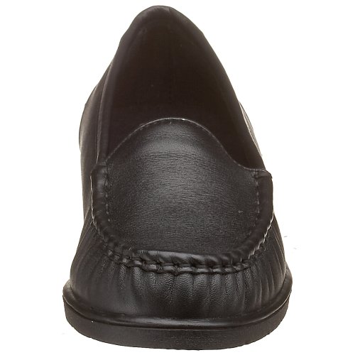Image of Propet Women's Comfy Walker Loafer