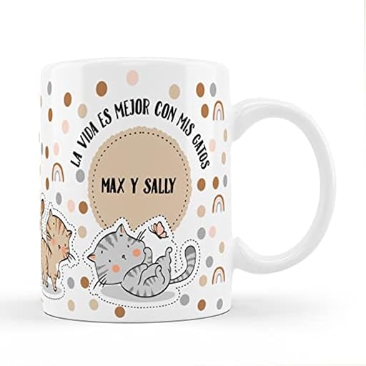 Bee Ingenious Taza gato personalizada con nombres. Regalos para mamas gatunas. Regalo para papa gatuno.Tazas Personalizadas de Cerámica Tazas originales. Tazas divertidas (Vida es mejor gatos) | Ya disponible en tu tienda friki favorita! En mundofriki.es!