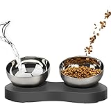 ⭐【Elevado Ajustable】: Este comedero perro elevado tiene una base con una altura cómoda. El ángulo de cada cuenco para perros se puede ajustar, 0 ° para agua y 20 ° para comida, al tiempo que protege eficazmente la salud de la columna cervical de los perros y gatos. Solo necesita girar el cuenco media vuelta y volver a insertarlo para cambiar el ángulo. La capacidad alcanza el máximo a 0 °.