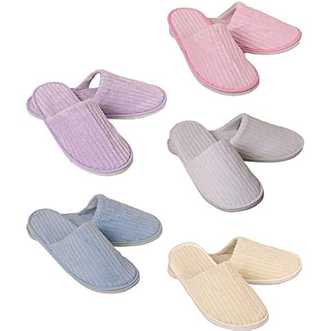 FIYSON Hotel Slippers,5 Pairs Color Family Hospitality Guest Slippers Portable Disposable Slippers,Comfortable Coral Fleece Slippers,Men and Women Closed Toe Spa Slippers Warm Home Shoes In Winter Cover