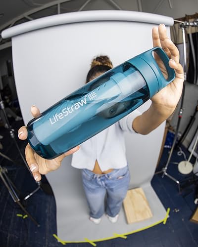 Image of LifeStraw Go 2 Stage - BPA Free Filter Water Bottle for Travel, Camping and Everyday Use - Remove Bacteria, Parasites and Microplastics, Improve Taste, Water Purifier Bottle with Filter Inside