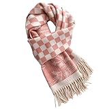 Das Material des Schals: Hochwertiges Kaschmirimitat, weich, glatt und flexibel. Lässt sich gut drapieren und bleibt knitterfrei.