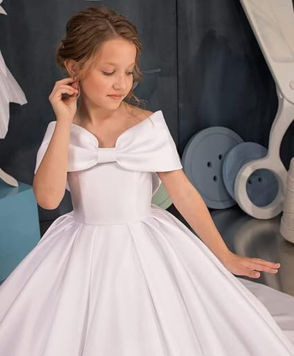 Flower Girl Dresses for Wedding Off Shoulder Satin Princess Pageant Dresses Sleeveless Ball Gown with Bowtie4