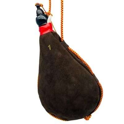 Bota de Vino 1 L Edición Especial en Piel Vacuno Marrón con Interior en Látex Sin Goteo Cantimplora para transportar y conservar bebidas | Ya disponible en tu tienda friki favorita! En mundofriki.es!