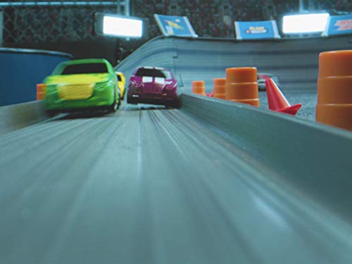 Far Out Toys Nascar Crash Circuit Short Track Speedway | 2 Electric Powered Cars, 2 Flash Chargers, 6 Driver And Pit Crew Figurines, 3.7 Ft Assembled | Capture The Momentum And Thrill Of Nascar #TOP4