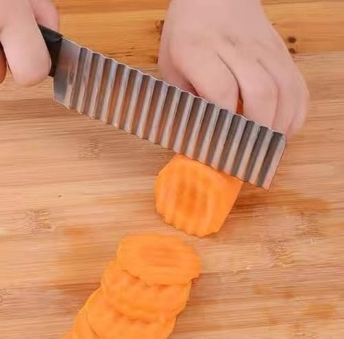 Image of Potato Chipper Crinkle Cutter Knife,Stainless Steel Potato Cutter Wavy Blade Chip Slicer,Kitchen Gadget Cutting Knife (Pack of 1)