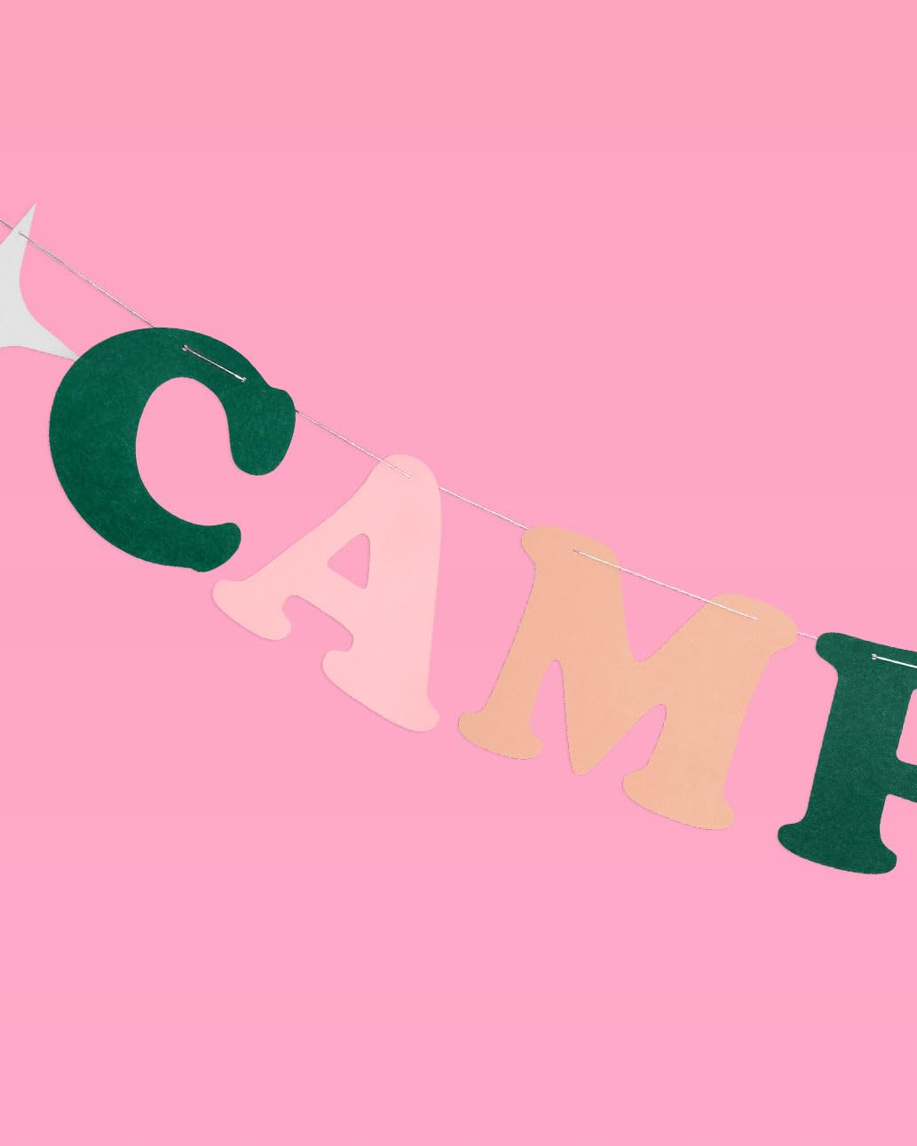 xo, Fetti Banner de flecos de novia de campamento, fieltro, 5 pies | Decoración de despedida de soltera, despedida de soltera, regalo de dama de honor, suministros de despedida de soltera, telón de