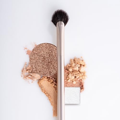 Image of PAC S16 Highlighter Fan Brush
