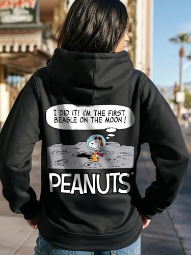 Image of Bewakoof Official Peanuts Merchandise Women's Graphic Print Regular Fit Full Sleeve Hooded Polycotton Hoodies