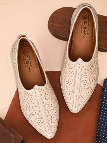 Image of BIGBOON Men's Ethnic Nagra Shoes