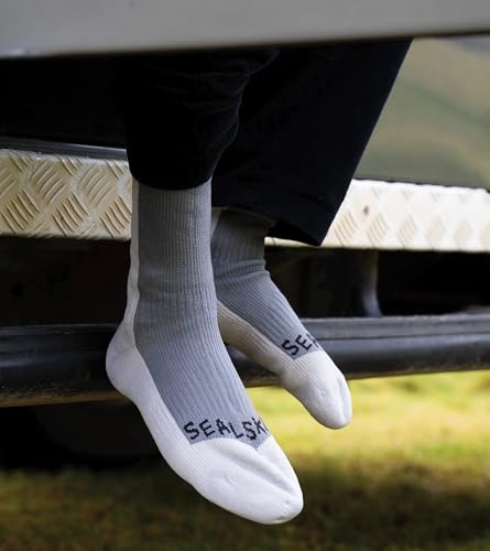 SEALSKINZ Starston Unisex Waterproof Cold Weather Mid Length Sock4