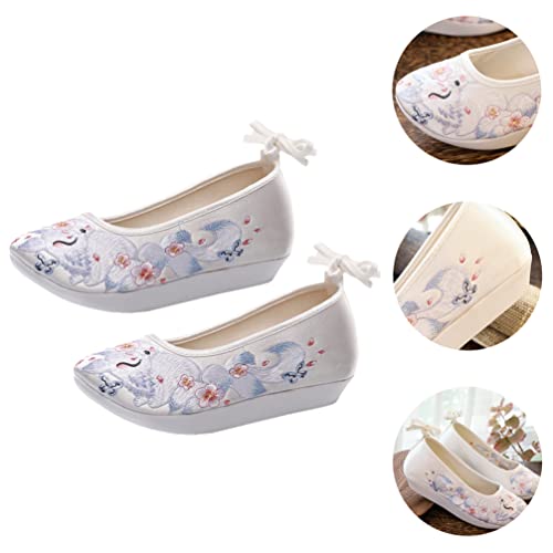 1 Pair Chinese Style Silk Shoes Hanfu Embroidered Shoes Women Ethnic Style Wedge Heel Hanfu Cloth Footwear (White 36)4